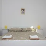 House Tina Pensionat 4*
