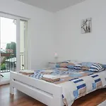 House Tina 4*